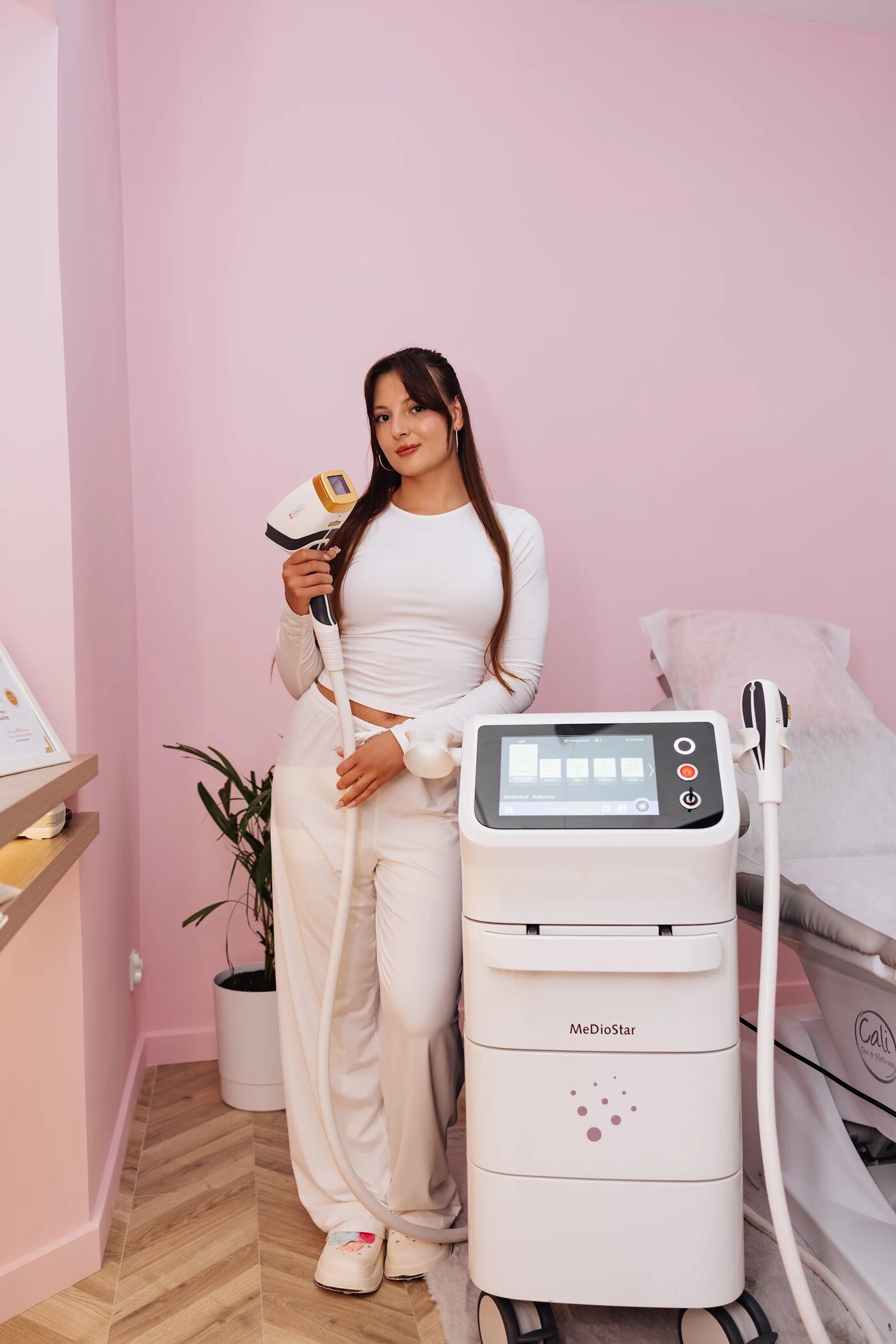 LASERRIX — depilacja laserowa MeDioStar Monolith