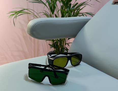 Okulary ochronne do depilacji laserowej LASERRIX